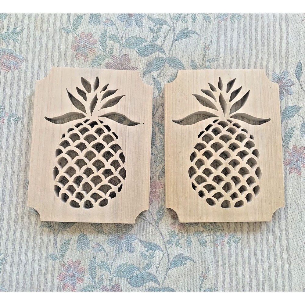 Vintage Wooden Carved Trivet Pineapple Retro Kitchen Hot Pad Farmhouse (Pair)